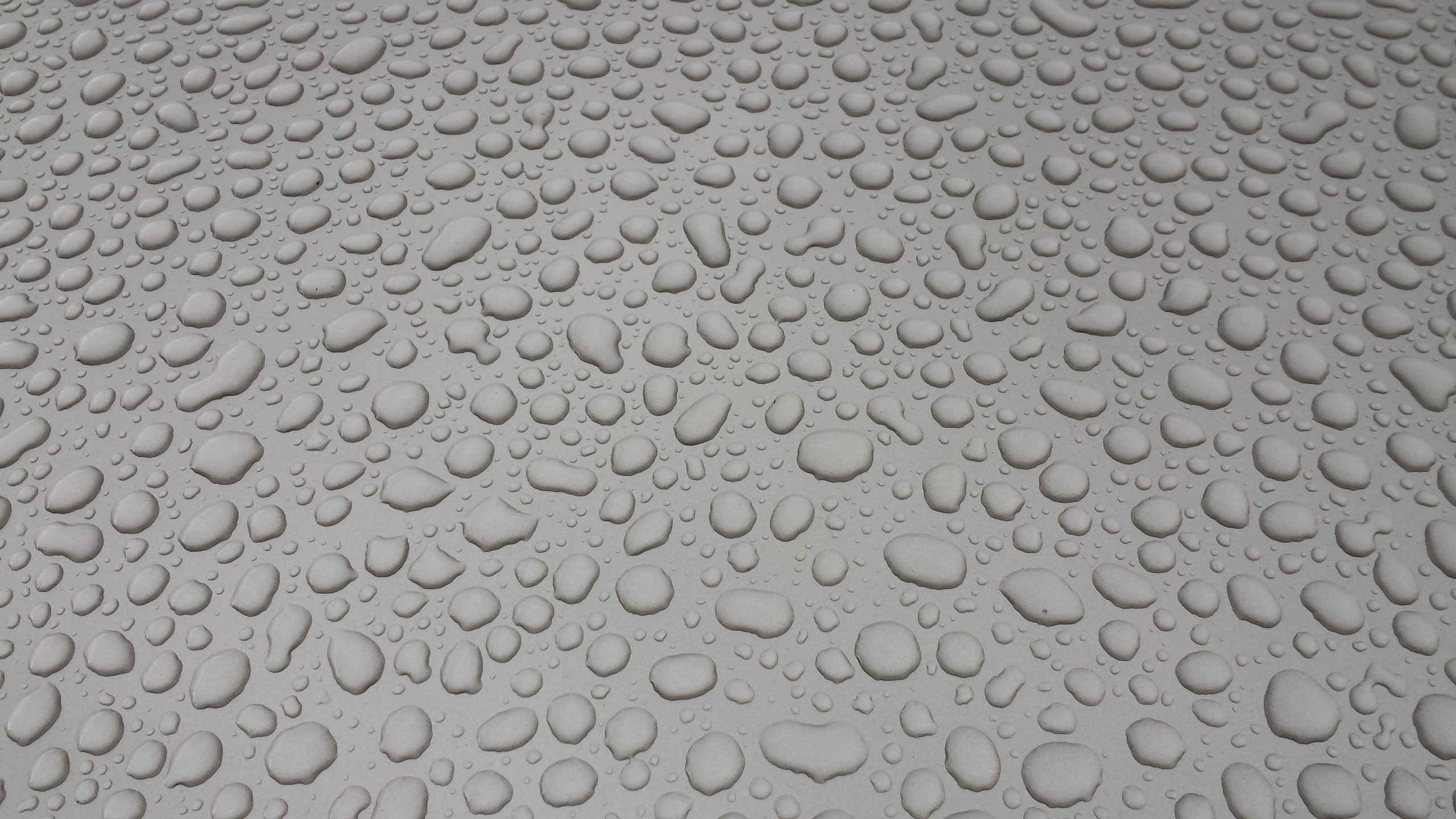 Array of water dropplets